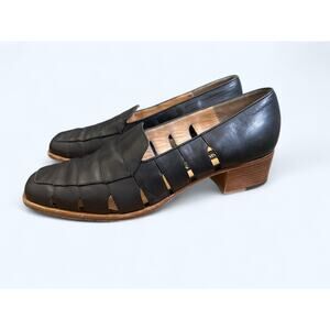 Vintage Mario Valentino Black Low Heeled Cut Out Loafer Dress Shoes size 39.5